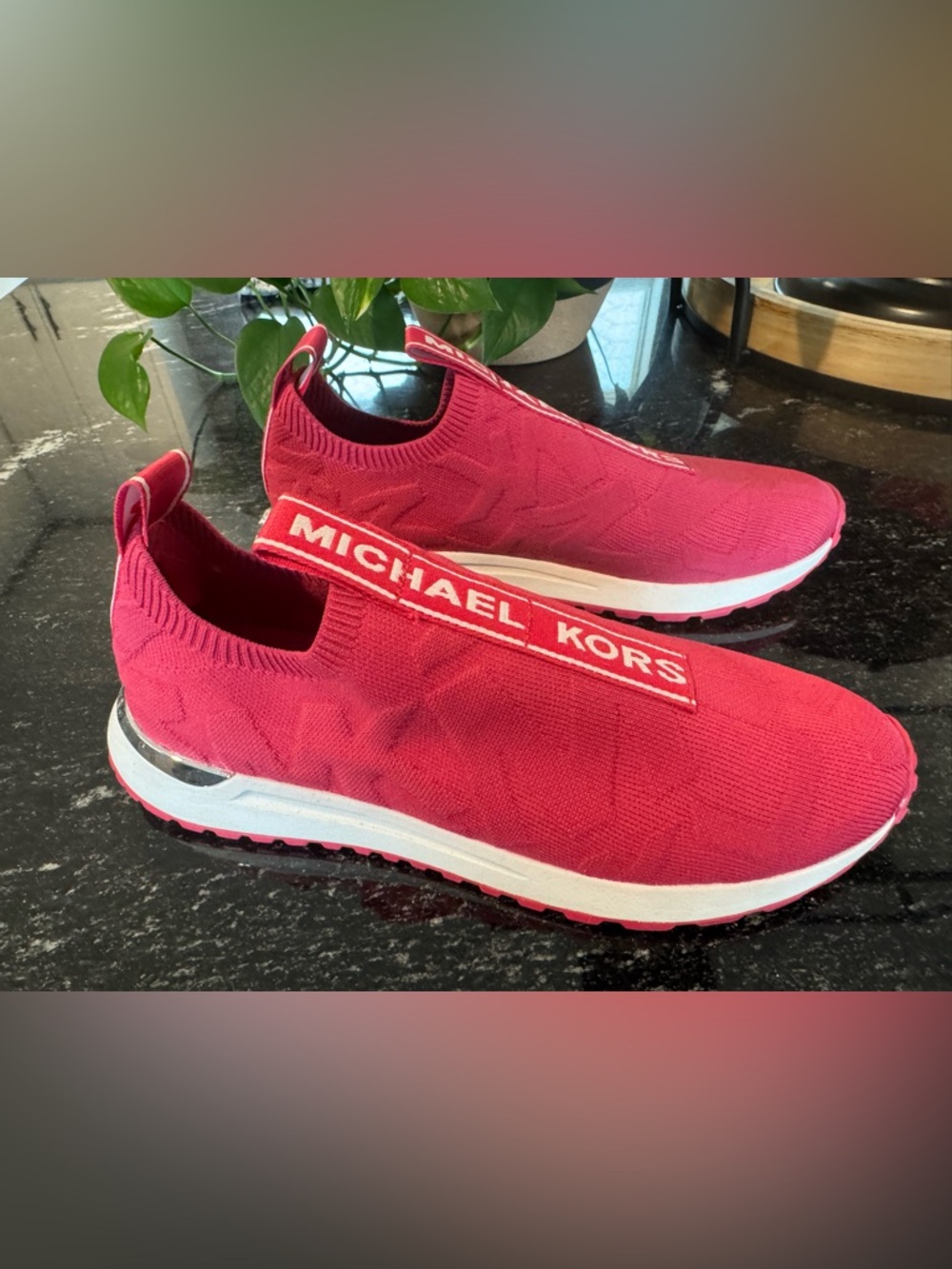Michael Kors Red Knit Slip-On Sneakers 8.5 - Picture 3 of 6